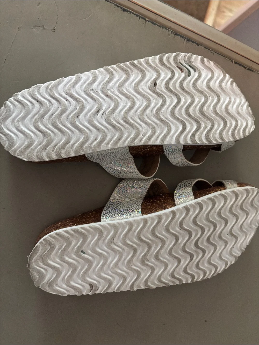 wonder nation Girls Silver Holographic Buckle Sandals